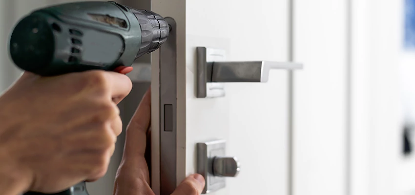 Locksmith For Lock Replacement Near Me in Boca Raton, FL